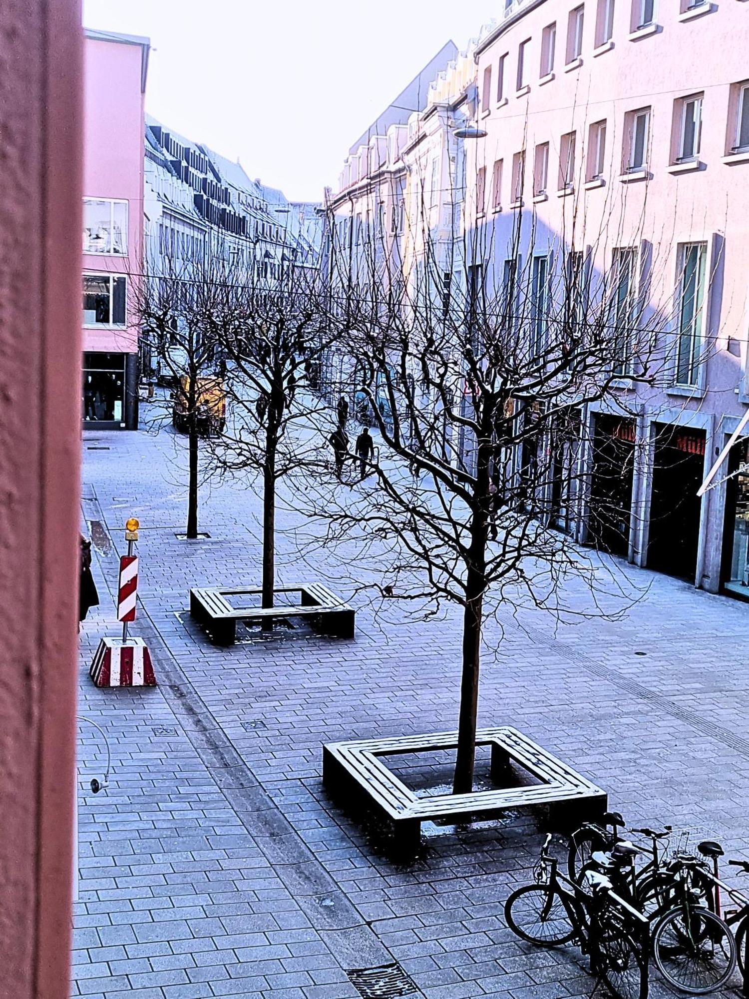 Primero City-Loftdomizil Innenstadt 84Qm Mit Grosser Gemeinschaftsterrasse Augsburg Buitenkant foto