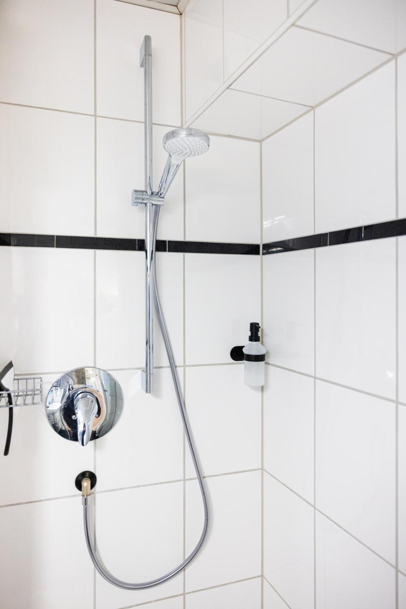 Primero City-Loftdomizil Innenstadt 84Qm Mit Grosser Gemeinschaftsterrasse Augsburg Buitenkant foto