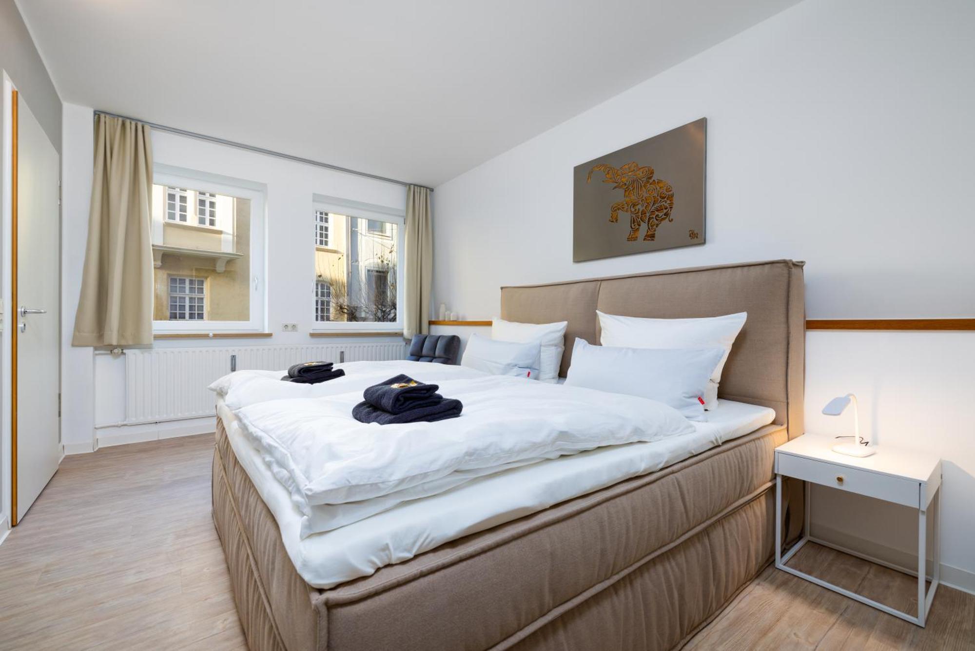 Primero City-Loftdomizil Innenstadt 84Qm Mit Grosser Gemeinschaftsterrasse Augsburg Buitenkant foto