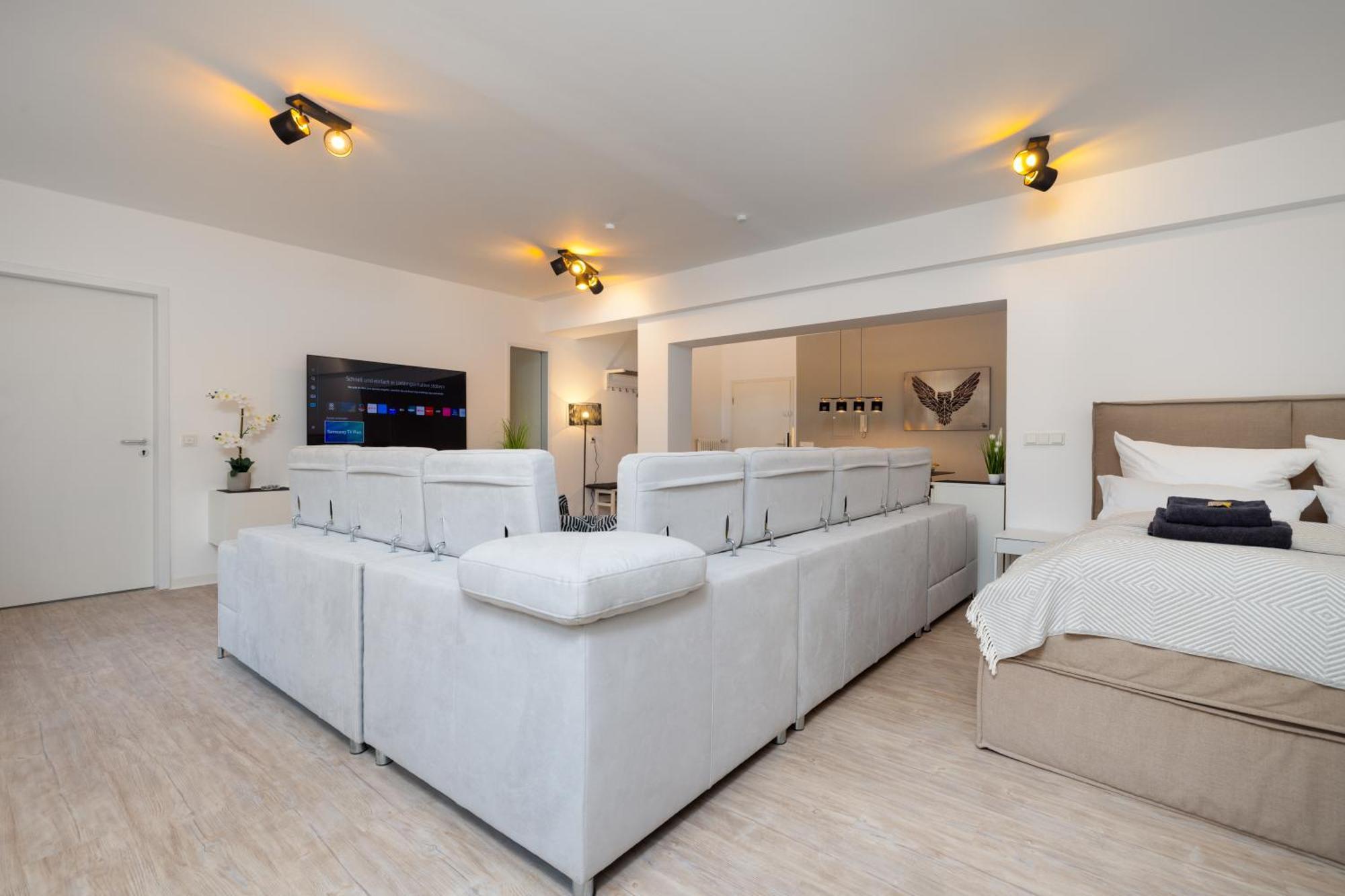 Primero City-Loftdomizil Innenstadt 84Qm Mit Grosser Gemeinschaftsterrasse Augsburg Buitenkant foto